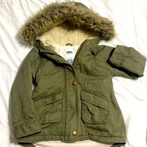 3T Army green spring or fall coat